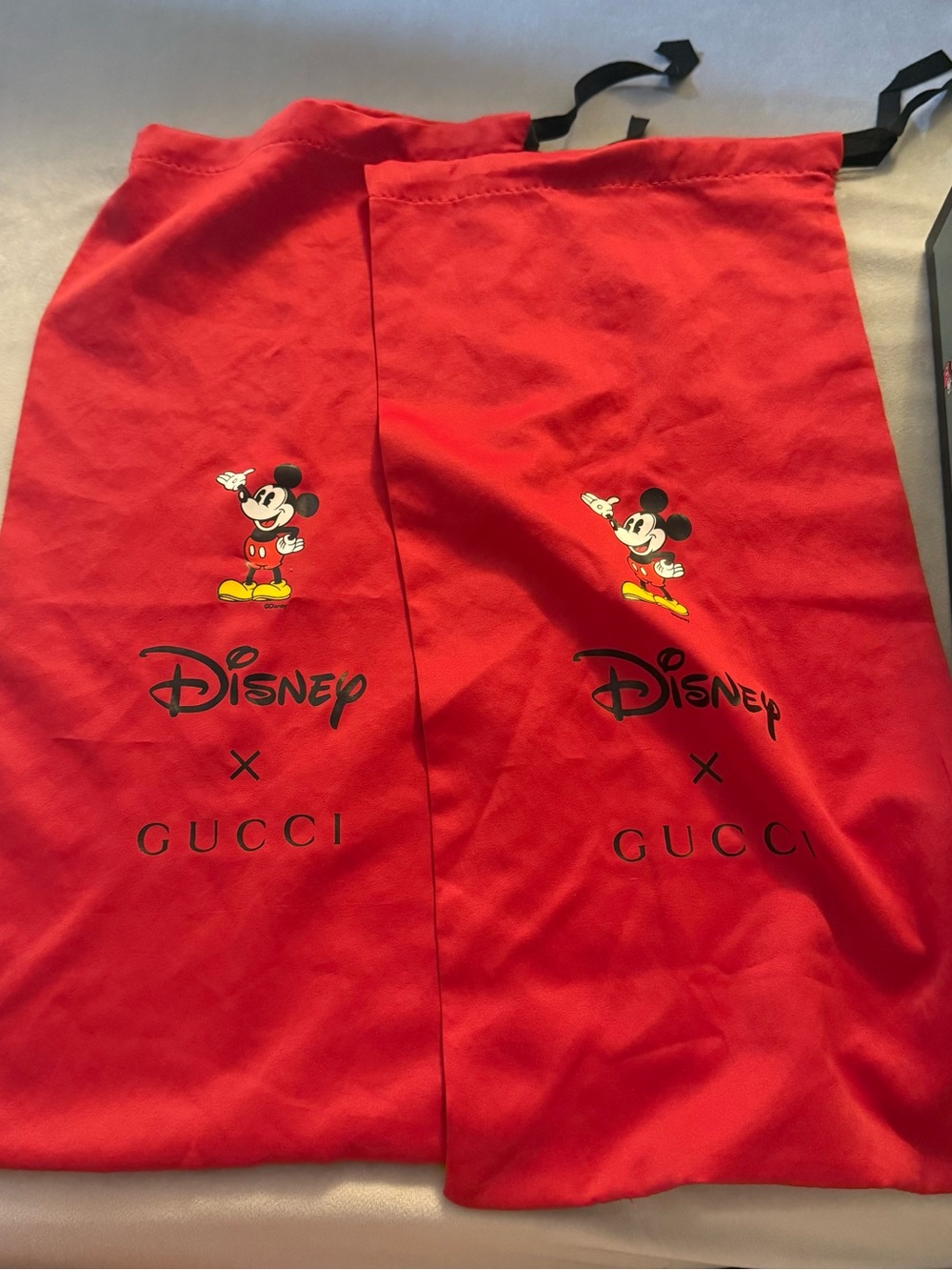 Disney x Gucci Women’s Mickey Print Brown Slide Sandals - Picture 6 of 8